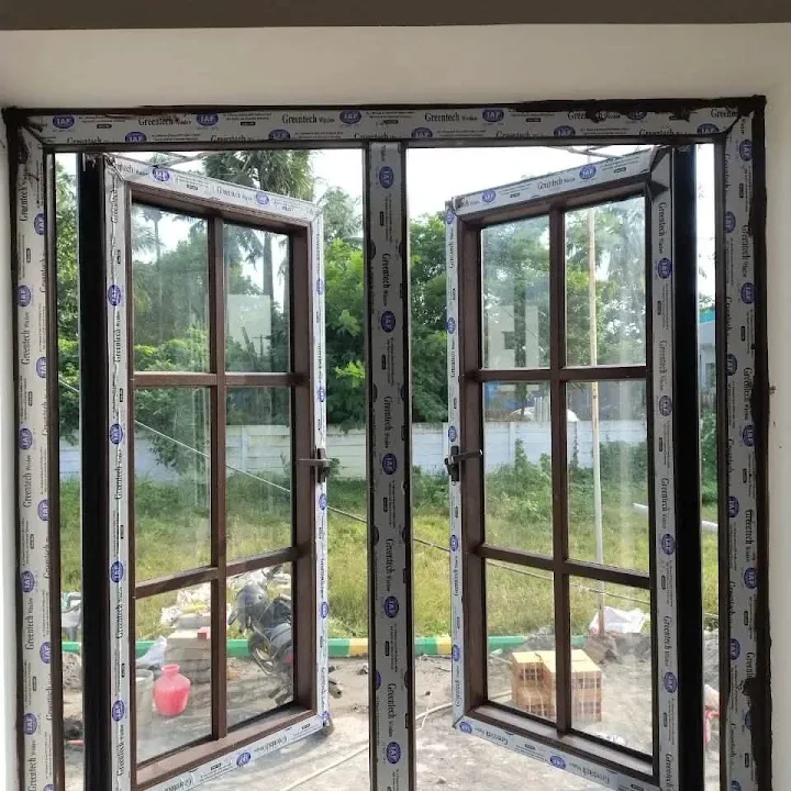 Large corner glazed opening